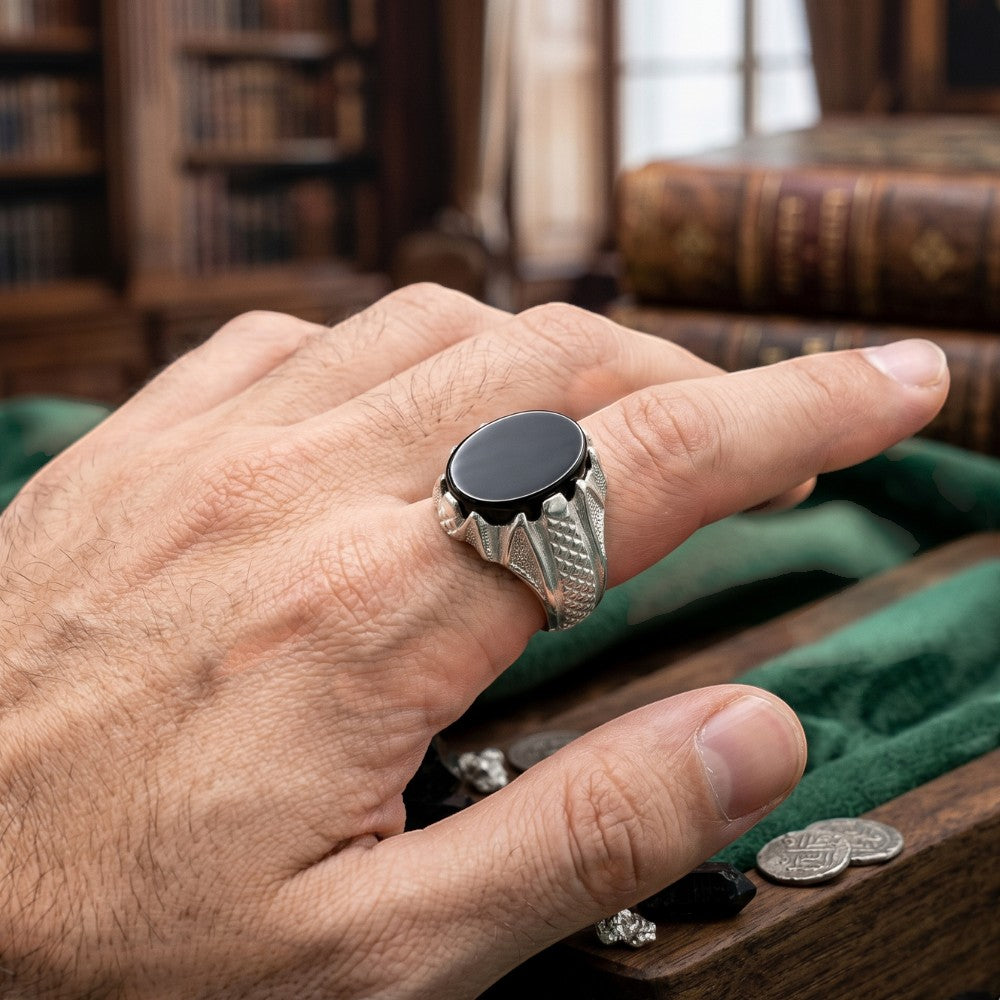 Handmade mens silver ring with dark red Yemeni Aqeeq stone - Silverstones Pakistan