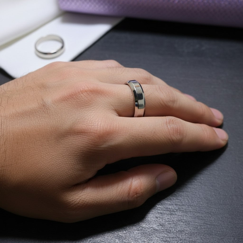 SilverStones.Pk silver imitation ring band, simple elegant design, comfortable for everyday wear.