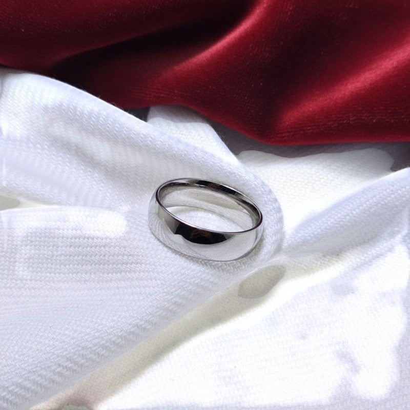 SilverStones.Pk premium quality silver imitation ring band, simple elegant design, comfortable for everyday wear.