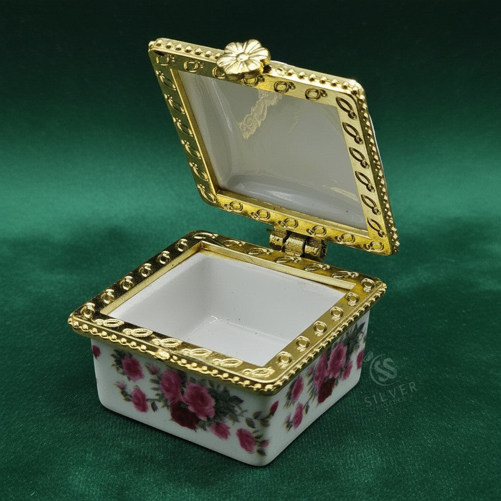 SilverStones.Pk small white jewelry box with pink roses and gold trim, hinged lid.
