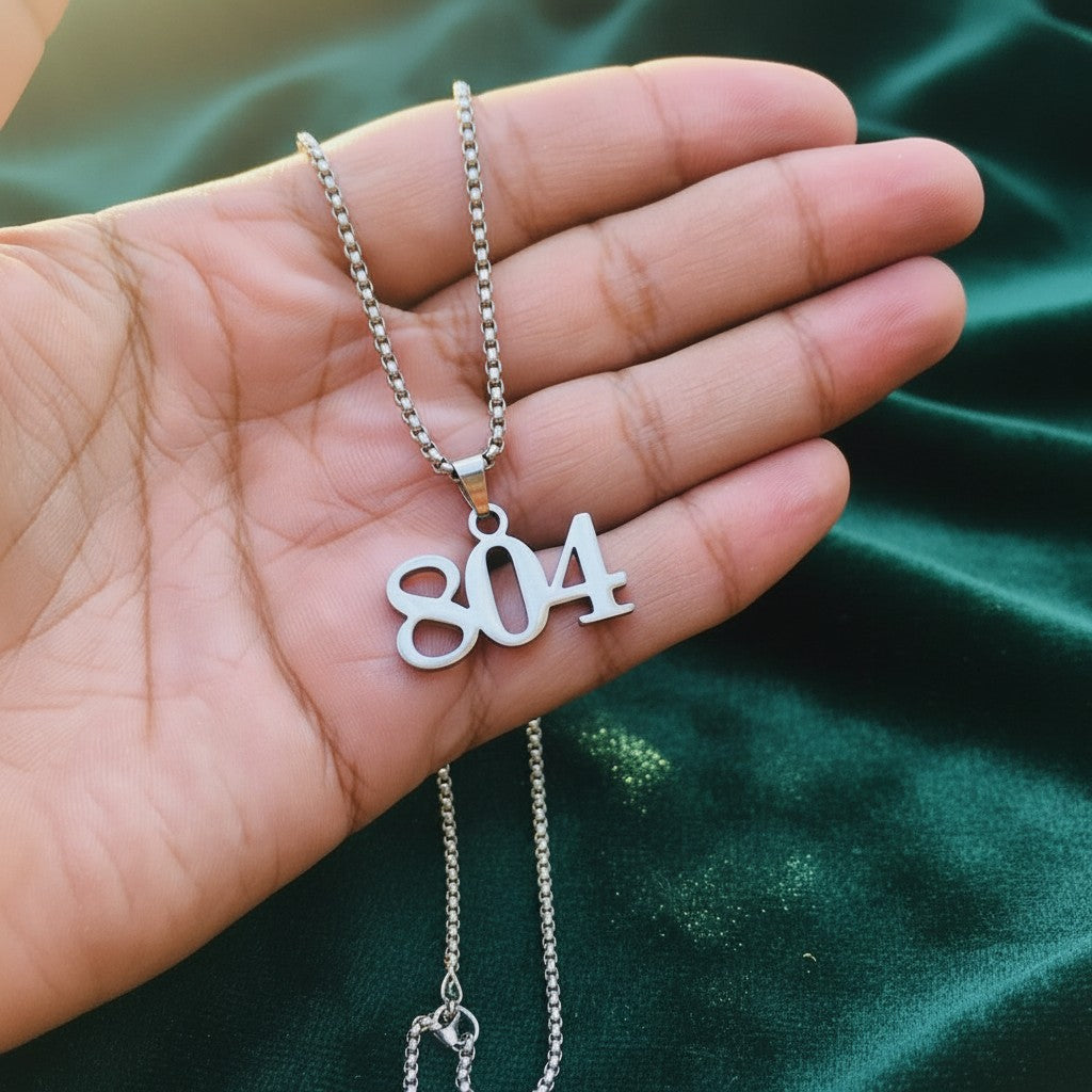 SilverStones.Pk stainless steel gents pendant with '804' design and box chain. Durable, rust-free, and stylish for daily wear.