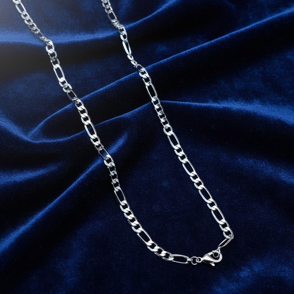 SilverStones.Pk men's 18-inch stainless steel Figaro chain, 4mm width, with classic link pattern and lobster clasp.