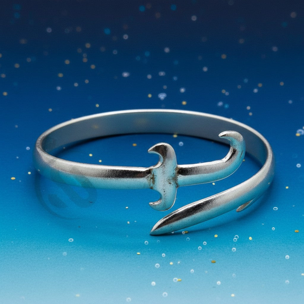 SilverStones.Pk Zulfiqar style silver chandi wrist band for gents, handcrafted with a unique design.