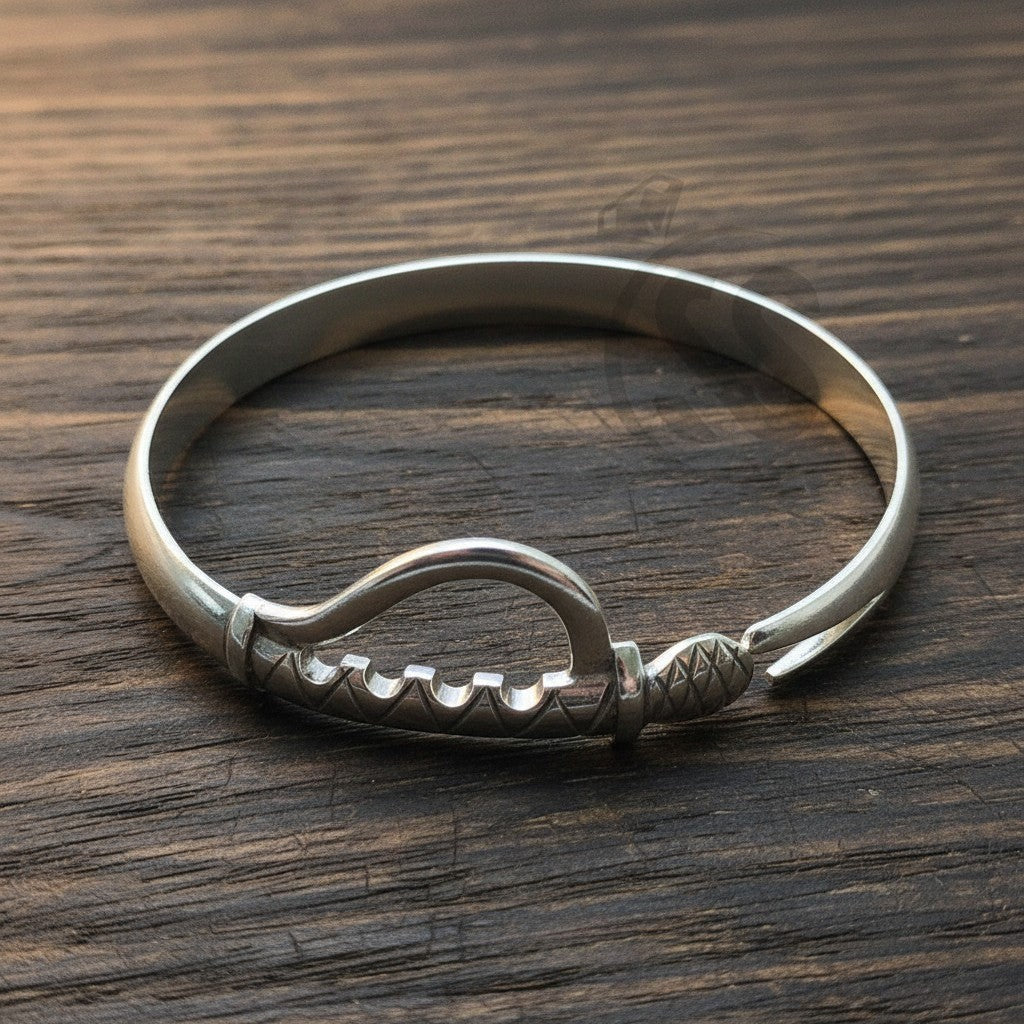 SilverStones.Pk Zulfiqar style silver chandi wrist band for gents, handcrafted with a unique design and secure clasp.